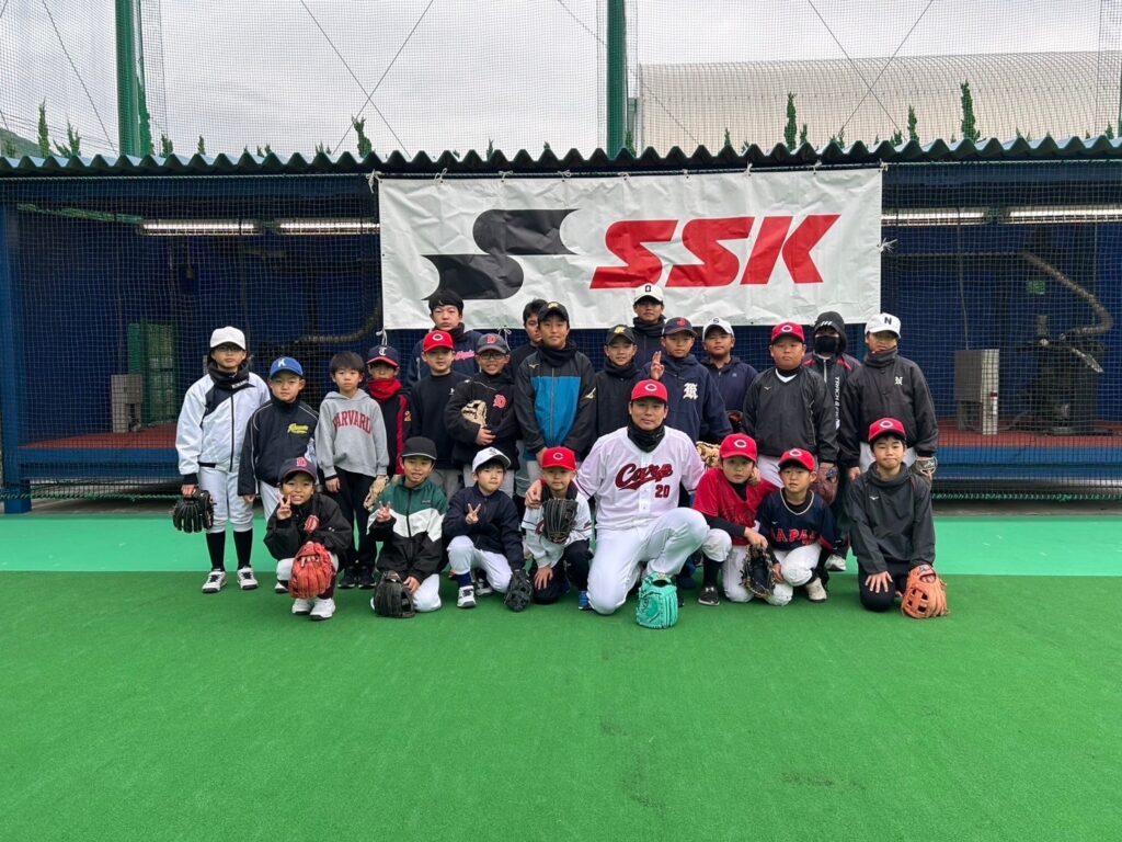 栗林 シュースポ　野球マニア カープ